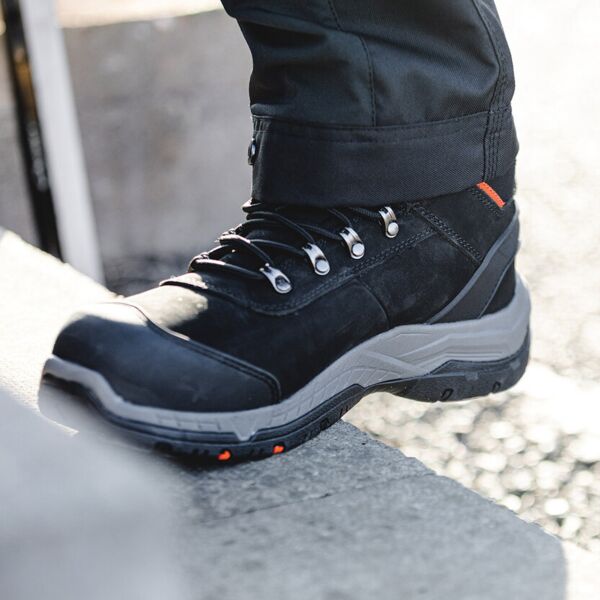 Switchback 3 safety boots Thumbnail