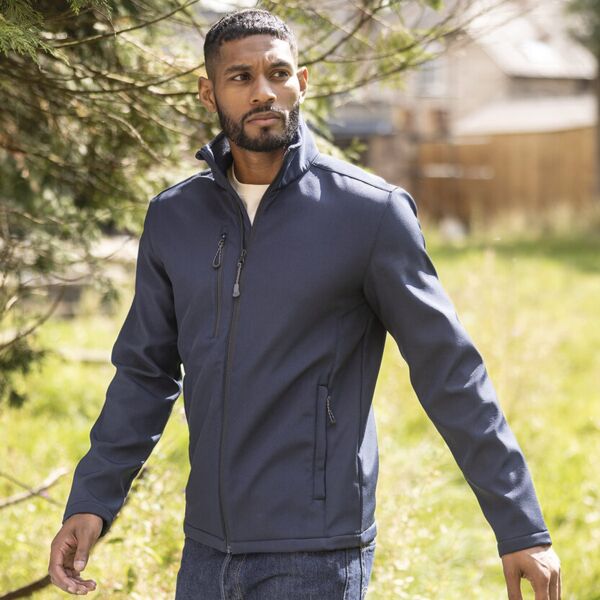 Honestly Made recycled softshell jacket Thumbnail